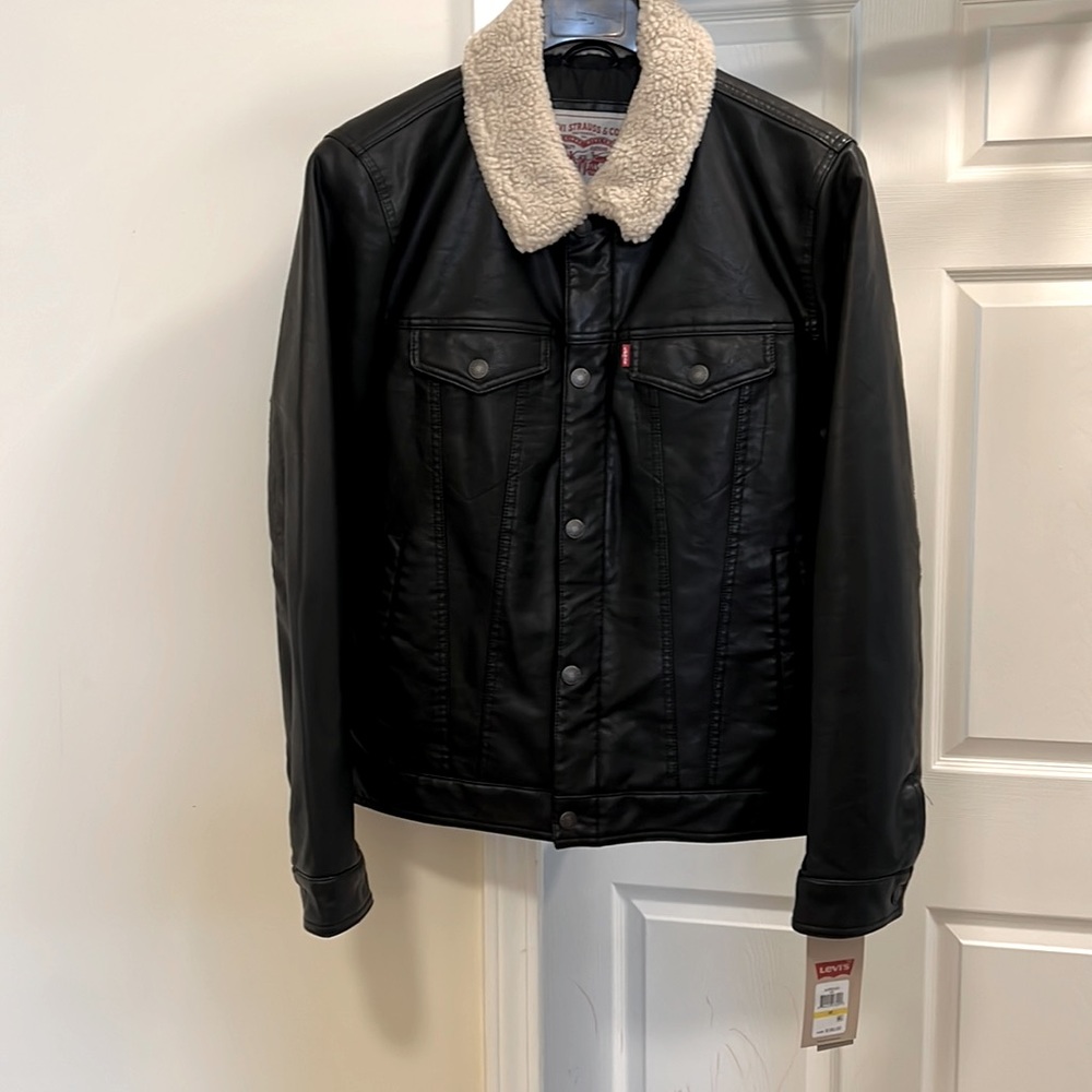 Levi men leather Bomber jean jacket. Brand New